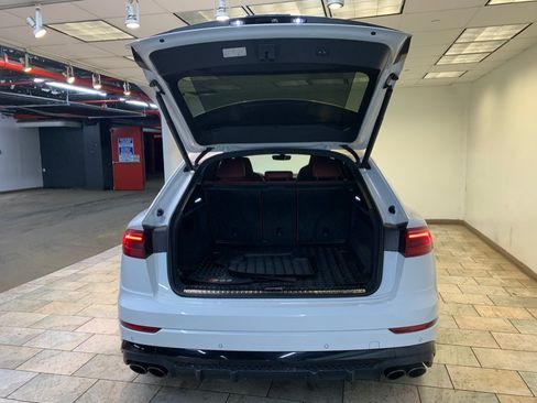 Used 2024 Audi SQ8 Premium Plus w/ S Sport Package AWD/4WD image 9