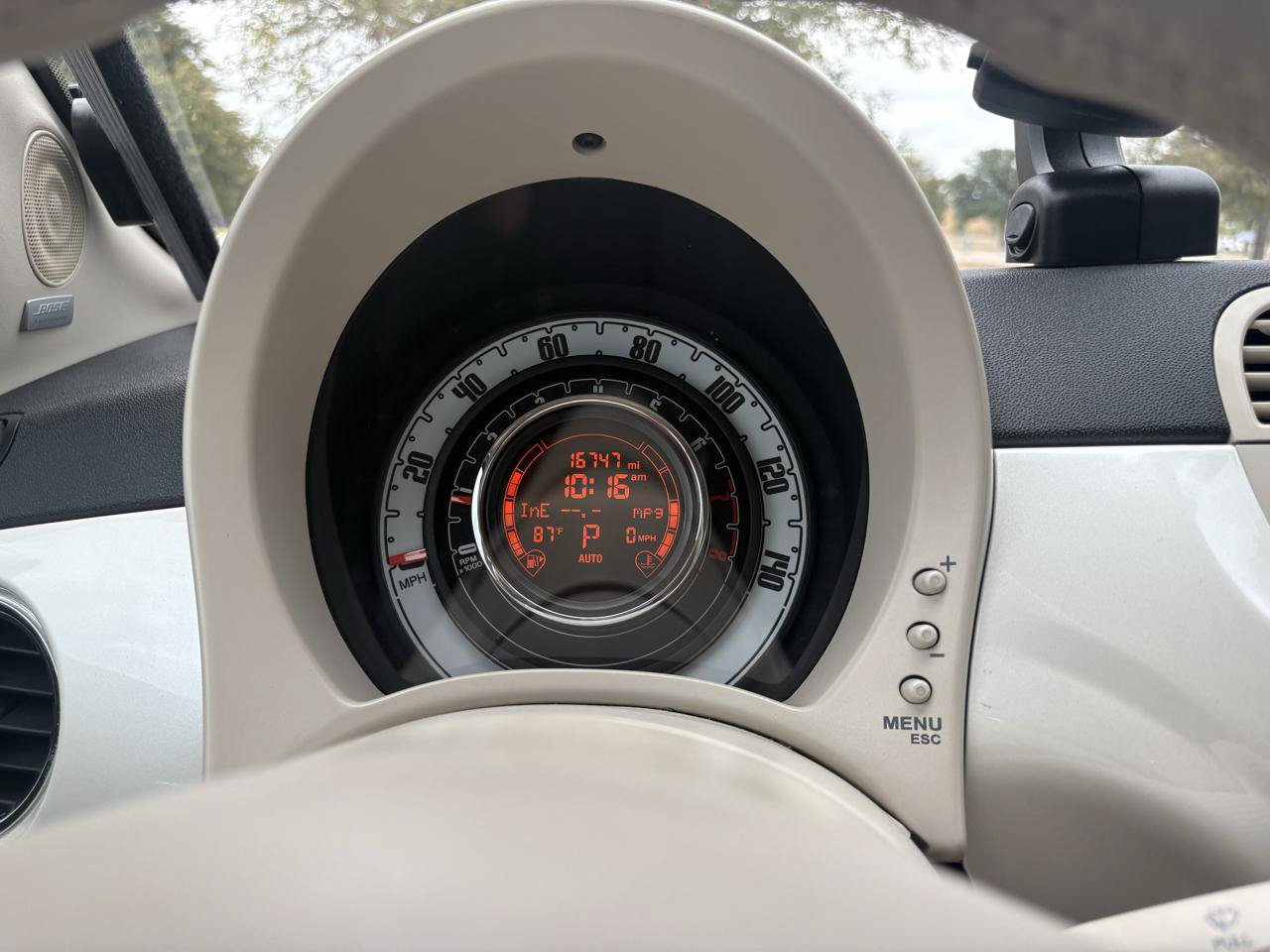 Used 2012 FIAT 500 Lounge w/ Luxury Leather Pkg FWD image 46
