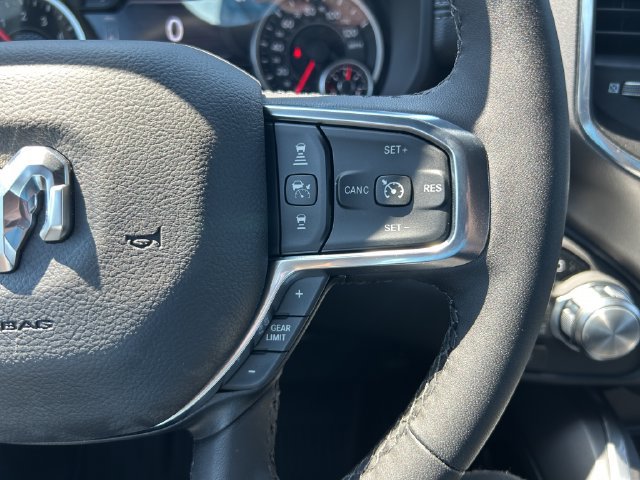 New 2026 RAM 1500 Laramie AWD/4WD image 29