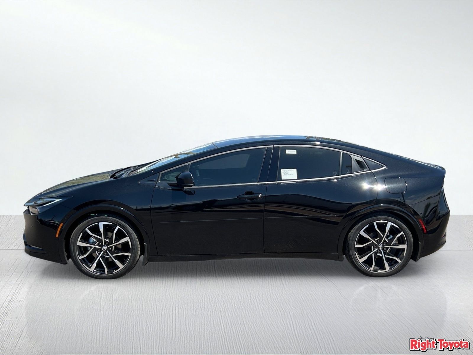 New 2027 Toyota Prius Plug-In Hybrid w/ Limited Premium Package FWD image 3
