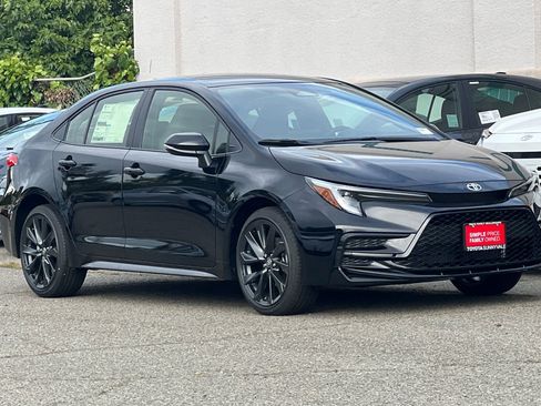 New 2026 Toyota Corolla SE image 10