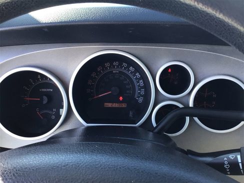 Used 2010 Toyota Tundra 4x4 Double Cab image 14