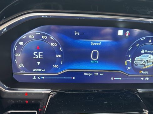 Used 2023 Chevrolet Silverado 1500 LT image 23