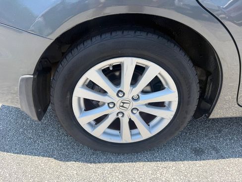 Used 2012 Honda Civic EX-L image 17