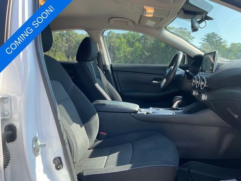Used 2020 Nissan Sentra SV w/ Electronics Package FWD image 4