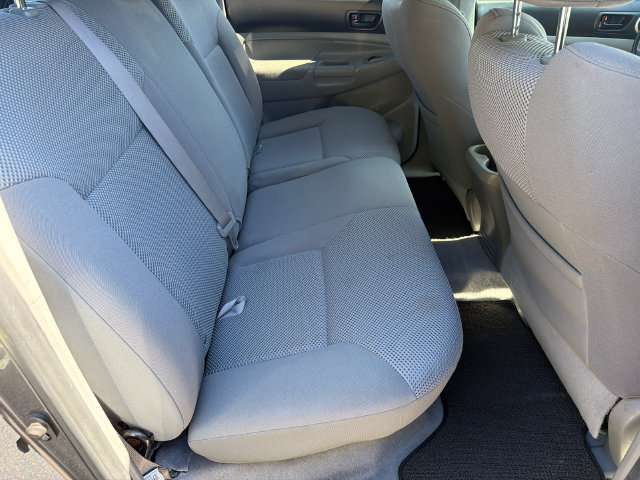 Used 2010 Toyota Tacoma 4x4 Double Cab image 16