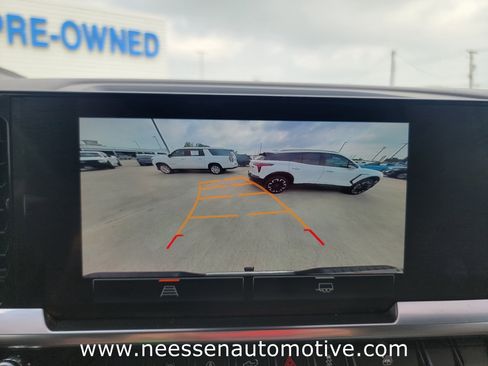 Used 2022 GMC Sierra 1500 SLT w/ SLT Convenience Package RWD image 25