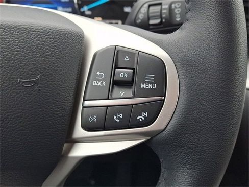 Certified 2023 Ford Explorer XLT image 22