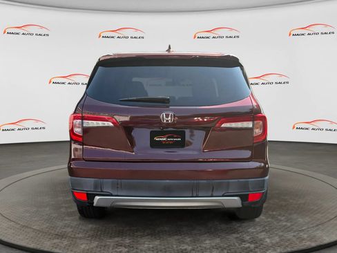 Used 2019 Honda Pilot EX image 9