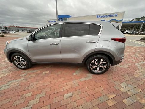 Used 2022 Kia Sportage LX image 31