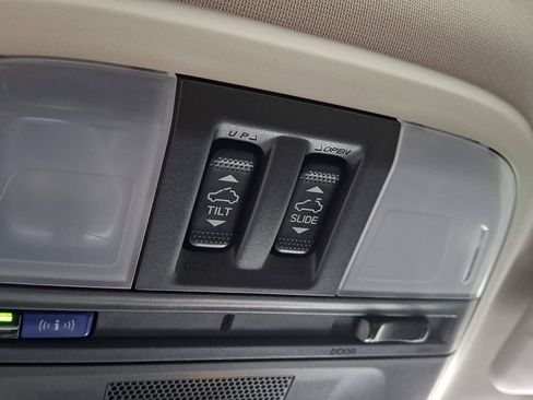 Used 2024 Subaru Impreza 2.0i Sport image 25