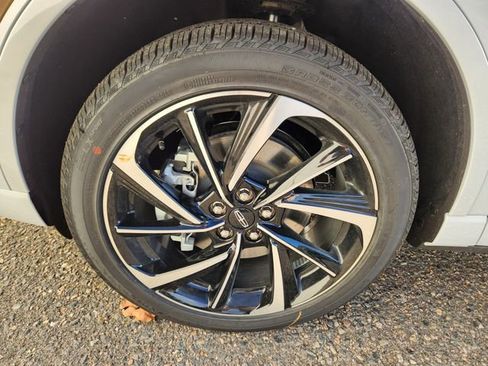 New 2025 Lincoln Corsair Grand Touring image 18