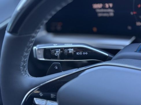 New 2026 Cadillac Lyriq Premium Luxury image 26