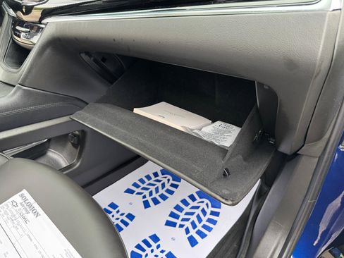 Used 2025 Cadillac XT6 Sport w/ Platinum Package image 33