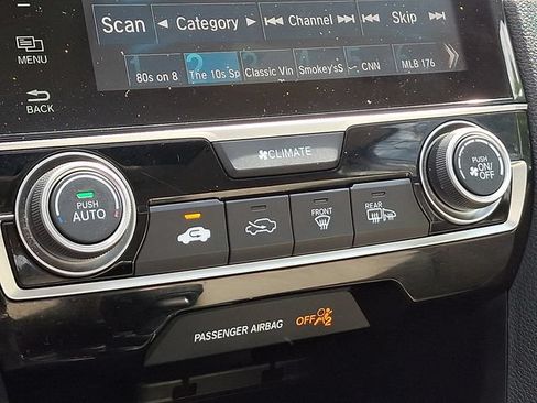 Certified 2017 Honda Civic EX image 17