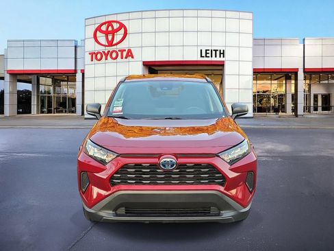 Certified 2022 Toyota RAV4 LE image 2