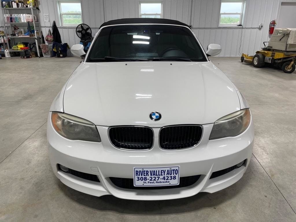 Used 2012 BMW 128i Convertible RWD image 2