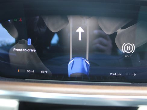 Used 2021 Tesla Model S Plaid image 22