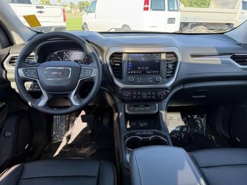 Used 2023 GMC Acadia AT4 w/ Technology Package AWD/4WD image 17