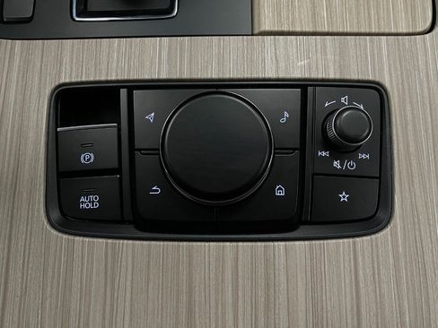 Used 2025 MAZDA CX-70 Plug-In Hybrid w/ Premium Pkg image 72