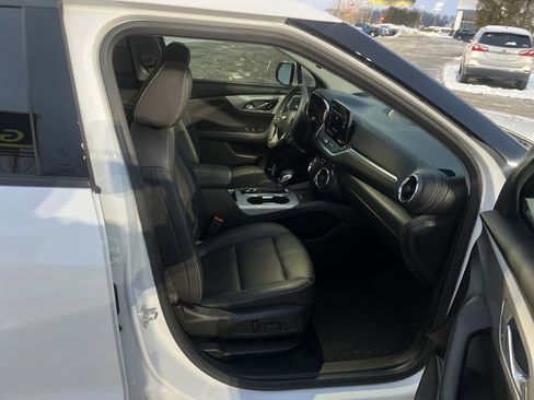 Used 2024 Chevrolet Blazer LT w/ Sound & Technology Package image 16