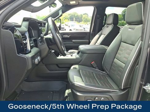 Used 2026 GMC Sierra 2500 AT4X AWD/4WD image 2