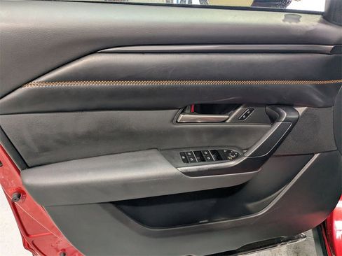 Used 2025 MAZDA CX-50 AWD 2.5 Hybrid w/ Premium Pkg image 11