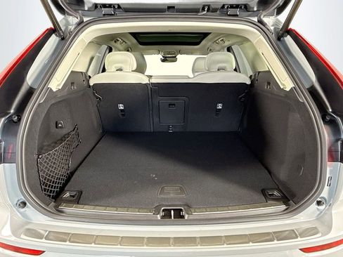 New 2026 Volvo XC60 T8 Ultra w/ Protection Package Premier image 27