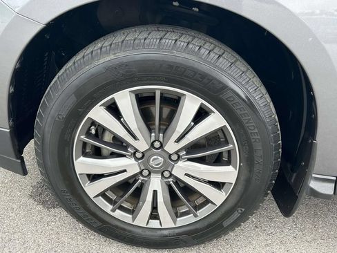 Used 2017 Nissan Pathfinder S AWD/4WD image 11