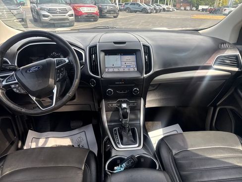 Used 2018 Ford Edge SEL w/ Equipment Group 201A AWD/4WD image 23