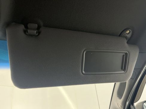 Used 2015 Toyota Tacoma PreRunner w/ SR5 Package image 78