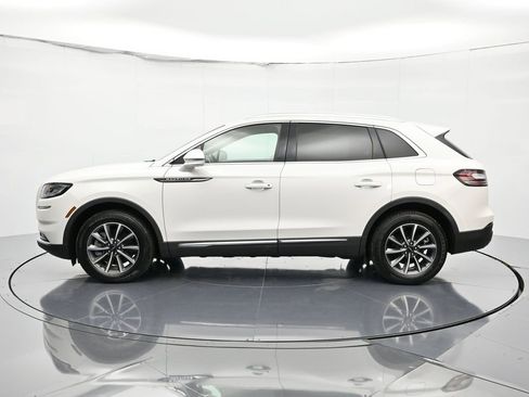 Certified 2022 Lincoln Nautilus FWD image 8