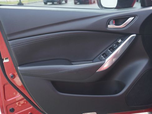 Used 2017 MAZDA MAZDA6 Touring FWD image 9