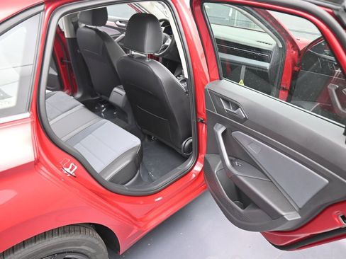 New 2026 Volkswagen Jetta SE FWD image 41