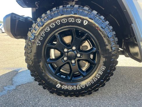 Used 2021 Jeep Wrangler Unlimited Sport image 28