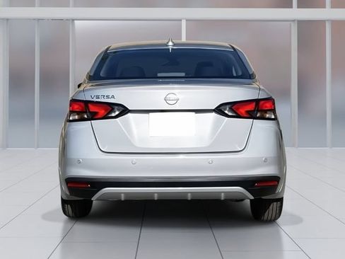 Used 2025 Nissan Versa SV w/ Trunk Package FWD image 4
