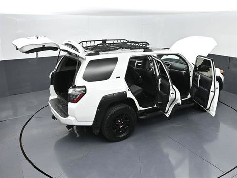 Certified 2022 Toyota 4Runner SR5 Premium w/ Moonroof Package RWD image 53