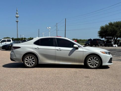 Used 2023 Toyota Camry LE FWD image 4
