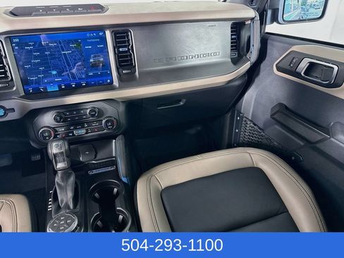 Certified 2024 Ford Bronco Wildtrak AWD/4WD image 25