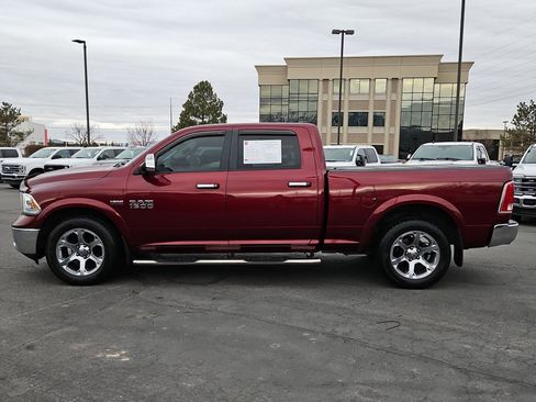Used 2017 RAM 1500 Laramie image 9