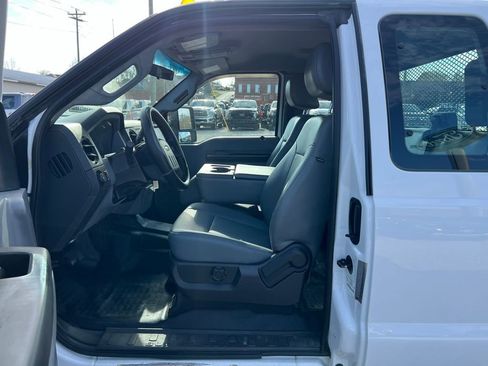 Used 2012 Ford F450 XL w/ XL Value Pkg image 13