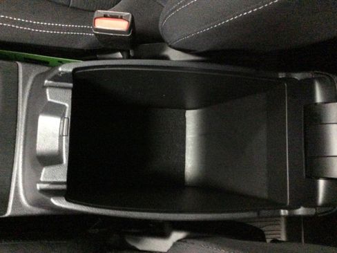 Used 2023 Ford Escape AWD image 27