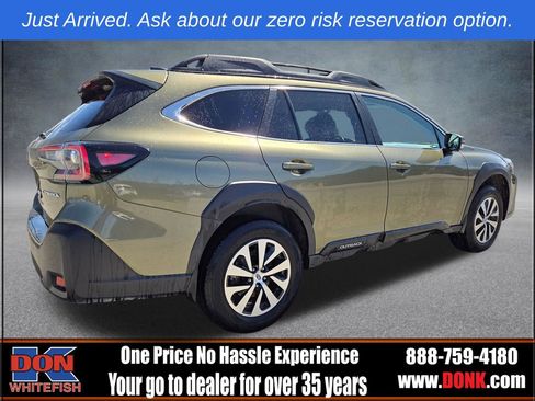 Used 2024 Subaru Outback Premium image 5