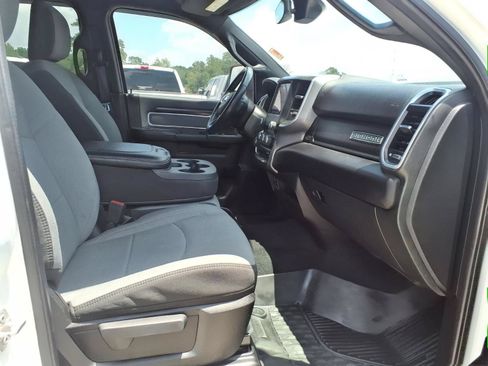 Used 2023 RAM 2500 Big Horn w/ Level 1 Equipment Group AWD/4WD image 19