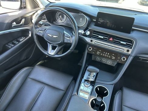 Used 2025 Genesis G70 2.5T AWD/4WD image 16