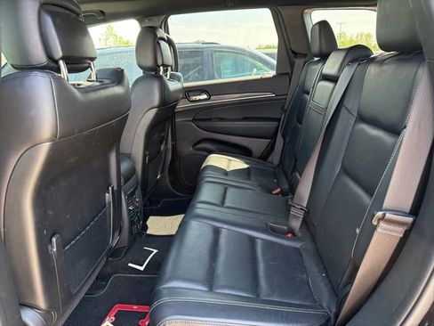 Used 2021 Jeep Grand Cherokee Limited AWD/4WD image 8