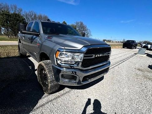 Used 2022 RAM 2500 Tradesman image 2
