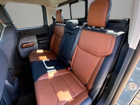 Used 2023 Ford Maverick Lariat w/ Lariat Luxury Package AWD/4WD image 22