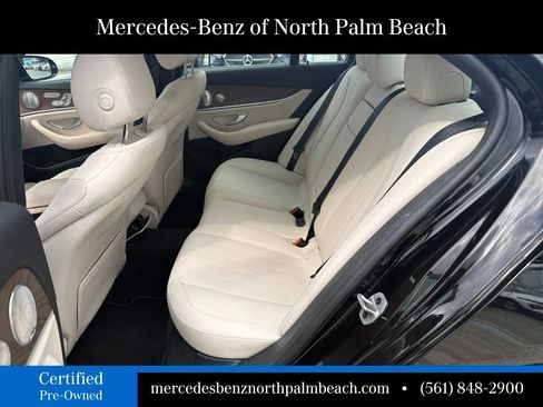 Used 2022 Mercedes-Benz E 350 Sedan image 9