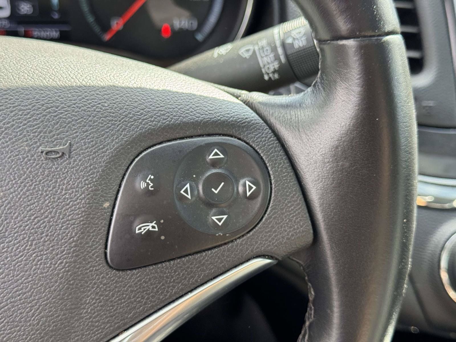 Used 2019 Chevrolet Impala Premier FWD image 19